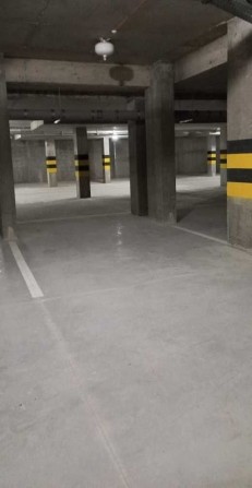 Оренда паркомісця, паркінг, гараж у ЖК Лінкольн Парк - фото 1