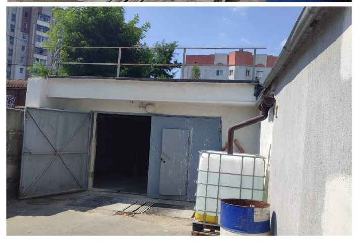 Два паркомiсця нiчне паркування в.Роксоляни в кооперативi оренда - фото 1