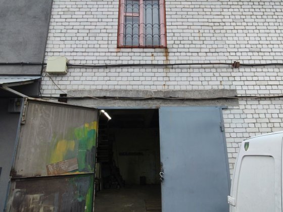 Здам в оренду гараж 2поверховий вул. Поліська Киев