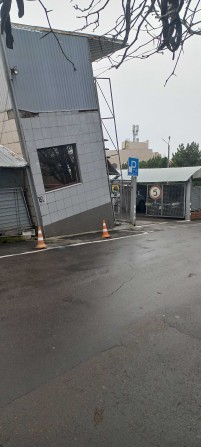 Здам   Паркоместо долгосрочно - фото 1