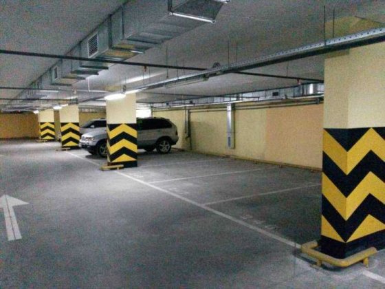 Паркинг Времена Года Изумрудный Киев