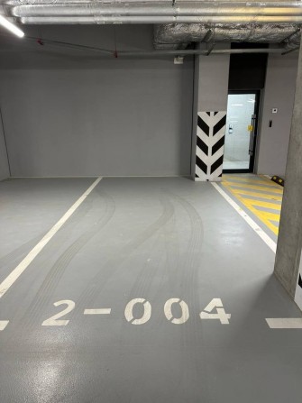 Паркомісце в оренду з вигідним розташуванням   UNIT.Home - фото 1