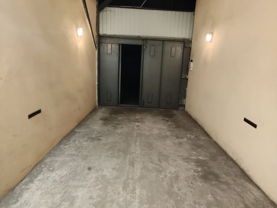 Здам в оренду гараж вул. Челябінська Лівобережна Киев