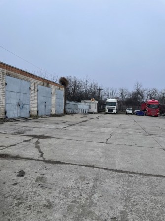 Оренда приміщень. Гаражів для СТО - фото 1