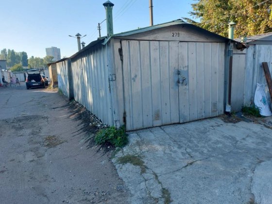 Оренда гаража  ГСК  Конопляний Киев