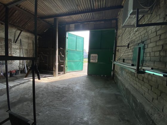 Оренда гараж під сто Вольнянск