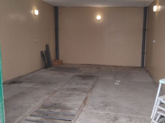 Сдам капитальный гараж Новослободка