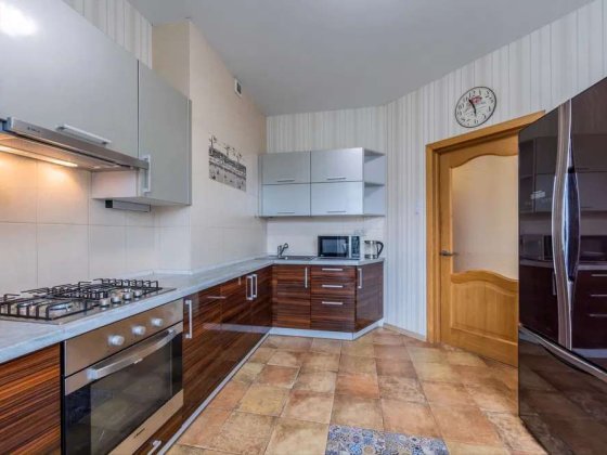 Продаж 2к.квартири в ЖК "Британський квартал" вул. Крейсера Аврори 10 Киев