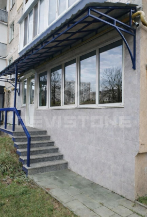 ОРЕНДА фасадного приміщення 50 м²Оболонський 28 - фото 1