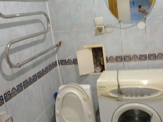 Продам 1-кімнатну квартиру в самому центрі міста, вул. Героїв України Бердичев