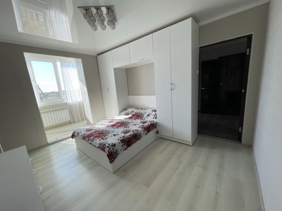 Продам 3-х кімнатну квартиру на першому поверсі вул.Паркова Белгород-Днестровский