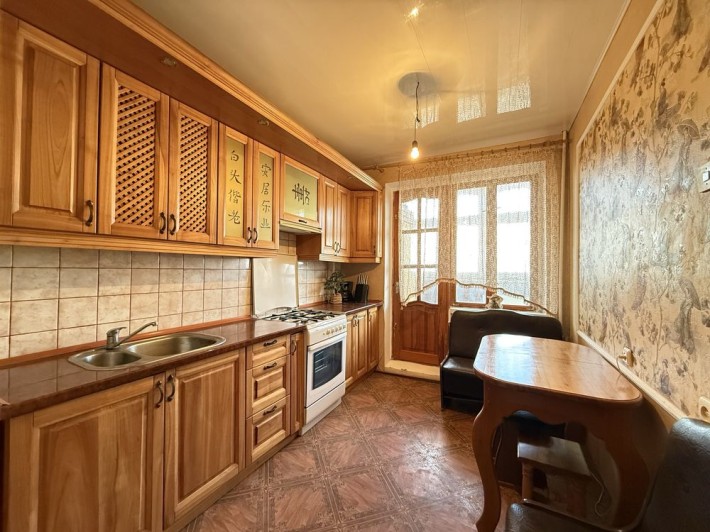 3к чешка, 72м2, дозвіл на а/о. - фото 1