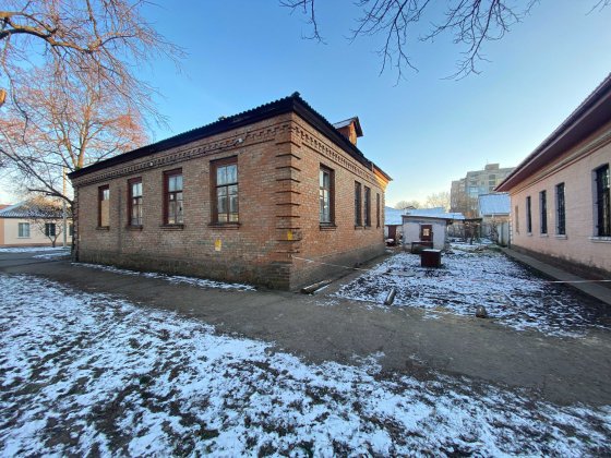 Продаю квартиру в шестиквартирному будинку по вул. Ярмаркова, 16 Олександрія