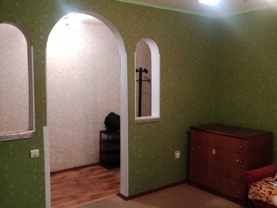 3к. Центр, вул. Батюка, 7, 69 кв.м, 31050 Дол. Торг. Ахтырка