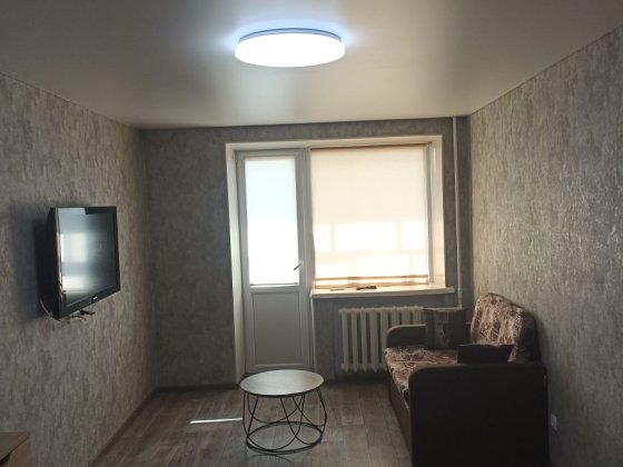 Продам (Терміново) квартиру 1-кімнатна в центрі Александрия