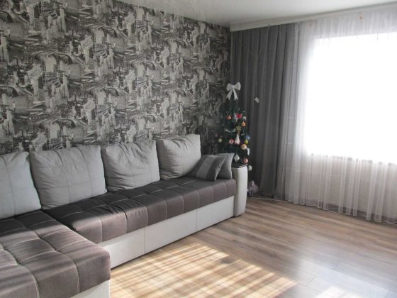 Продам 3 кімнатну квартиру по вулиці 6 Грудня (р-н 20 школи) Олександрія