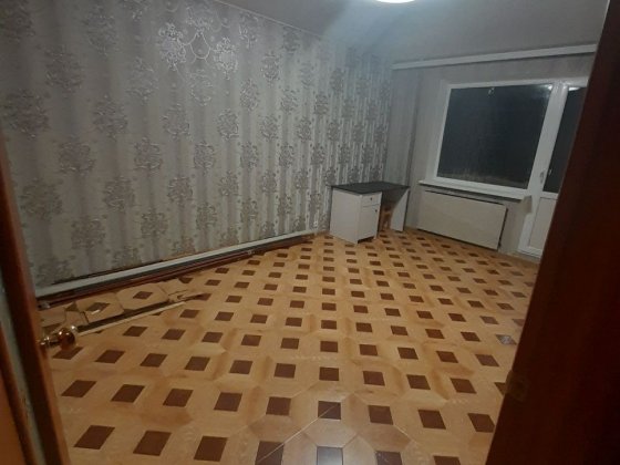 Продам 2 х кімнатну квартиру в гарному районі. Олександрія