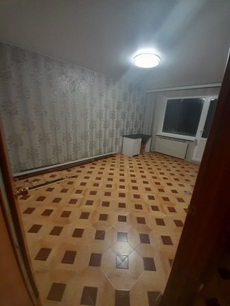 Продам 2 х кімнатну квартиру в гарному районі. - фото 1