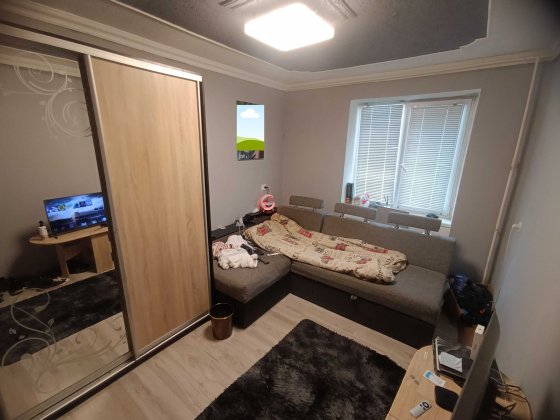 3 кімнатна квартира 60 кв.м. на 1 поверсі, житловий стан (район АТБ)! Берегово