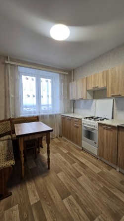 Продам 1-но кім квартиру 40 кв.м, в центрі  Боярки. - фото 1