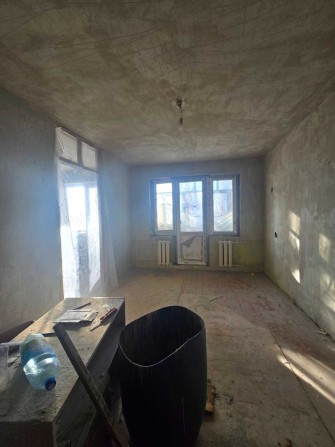 Двокімнатна квартира без ремонту в місті Васильків (р-н Масив) - фото 1