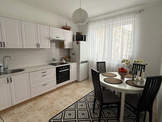 Продається велика двокімнатна квартира Боярка Боярка