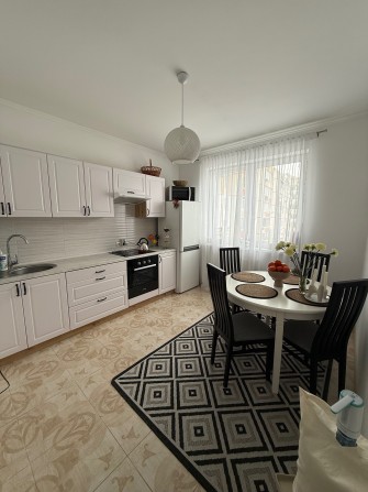 Продається велика двокімнатна квартира Боярка - фото 1