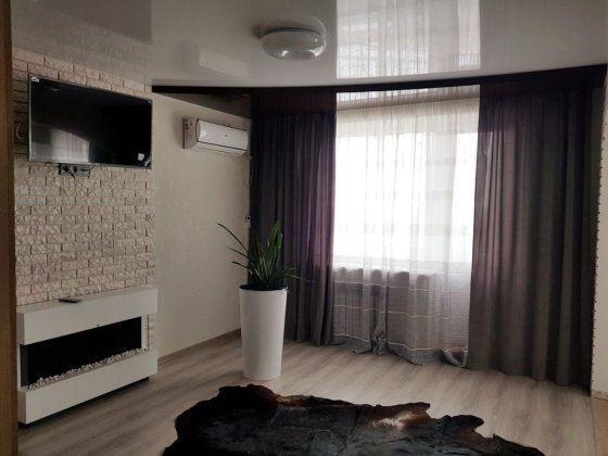 Продам 1 кімнатну квартиру на лівому березі Каменское