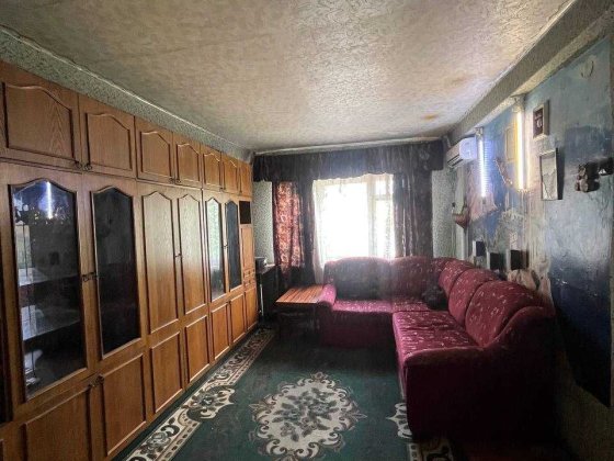 Продаётся 2х-комнатная квартира на Евгения Мельникова Каменское