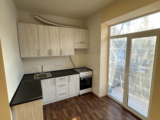 Продам 2 комн 2 этаж