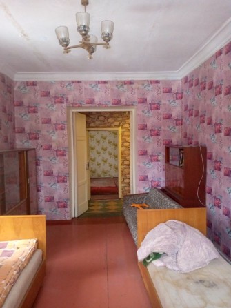 Продам 2-х комнатную квартиру на ДНЕПРОСТРОЕ! Н.К. - фото 1