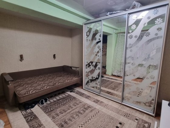 Продажа  1комн квартиры в Центре . Каменское