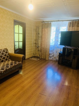 Продам 3-х ком квартиру ул. 9 мая Каменское - фото 1