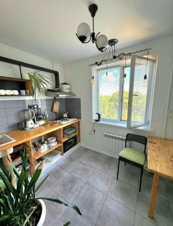 Продам 1 ком кв Левый берег 11 мкр. - фото 1