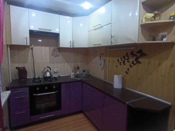 Продам 2-х ком с АЭО на Черемушках Кам'янське