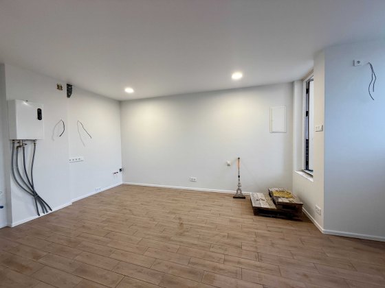 Квартира з ремонтом 44,3 м². Єоселя. Сертифікат Гостомель