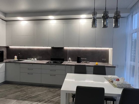 Продаж 2 кім квартири в ЖК Парк Таун з ремонтом! В 10км від Києва! Гостомель