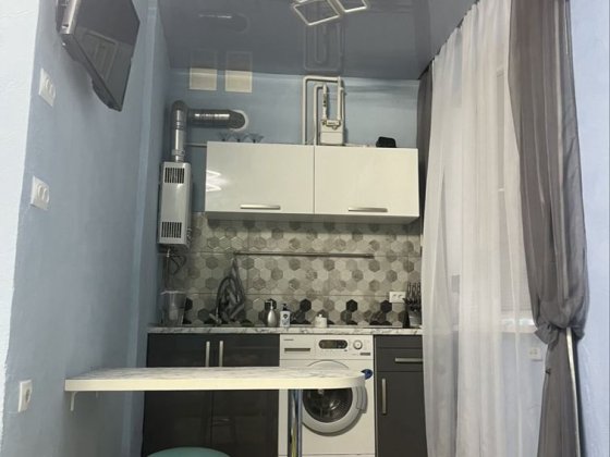 Продам свою 2 кімнатну квартиру в центрі Каменское