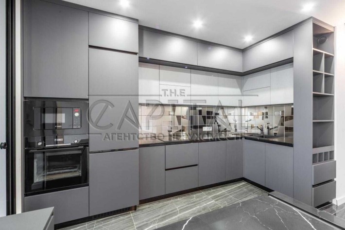 Продаж квартира 3к вул. Борисо-Глібська, Вишгород - фото 1