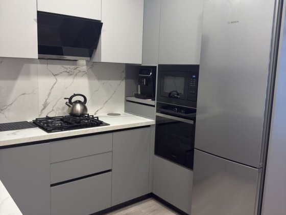 ВЛАСНИК 2 кімн кв.,89 кв.м, м. Вишгород , пр. Шевченка 7А Вышгород