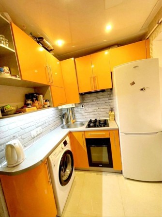 Продам  2 х ком квартиру Центр с Газовой А/О - фото 1