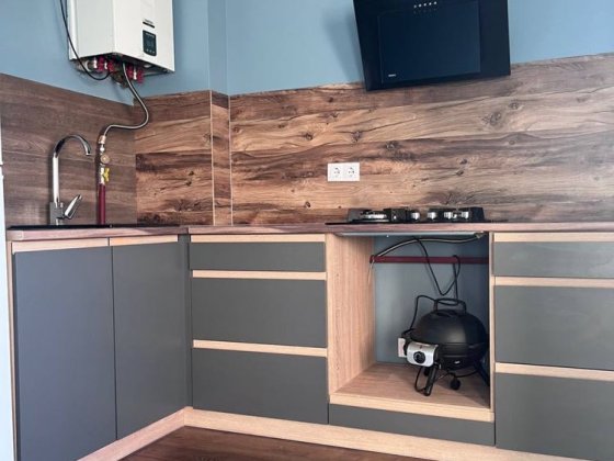 Продам квартиру з новим ремонтом в Гостомелі Гостомель