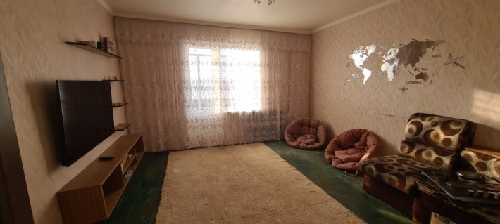 Продам 3х комнатную квартиру - фото 1