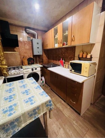 Продам 2 х ком квартиру Центр Черемушек, ЦНАП, Сертификат. - фото 1