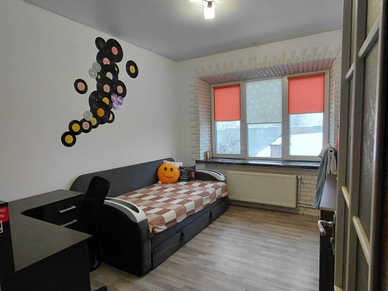 Продам 4к кв 60.1 кв.м Дубно