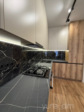 1 кімнатна квартира в центрі м.Дубно - фото 1