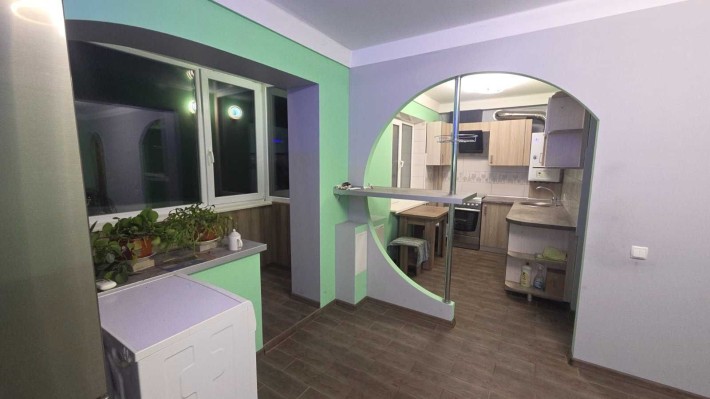 Продам 2 ком. РАСПАШЕНКУ с ремонтом, alm - фото 1