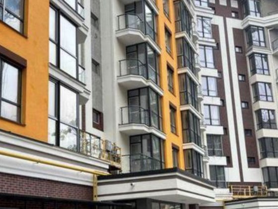 Велика і світла квартира з видом на сосни в лісовій Бучі! Гостомель