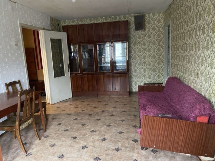 Продам квартиру 3-х комнатную - фото 1