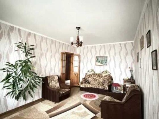 Продам 3-комн. квартиру с АГО. Левый берег, 5 микрорайон